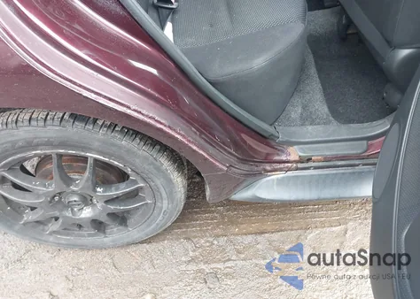 2005 Scion Xa from USA, damaged, VIN JTKKT604350110739